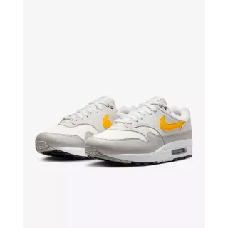 Nike Air Max 1 University Gold