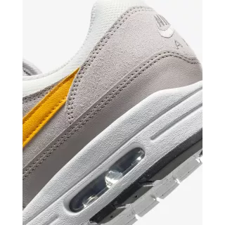 Nike Air Max 1 University Gold