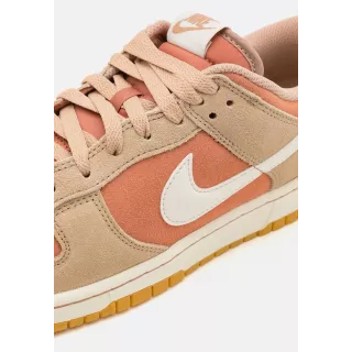 Nike Dunk Low “Hemp”