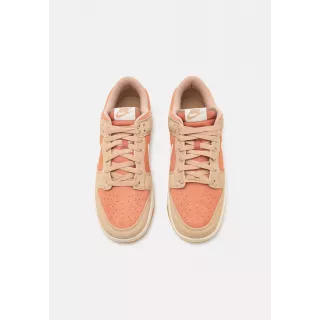 Nike Dunk Low “Hemp”
