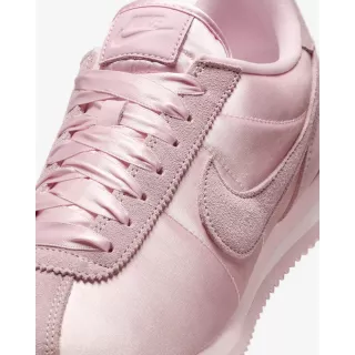 Nike Cortez Triple Pink Nike Cortez Triple Pink