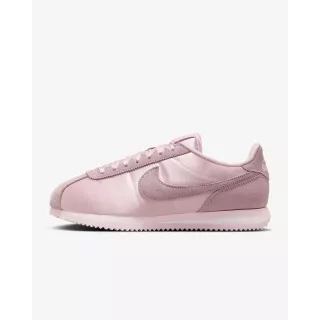 Nike Cortez Triple Pink