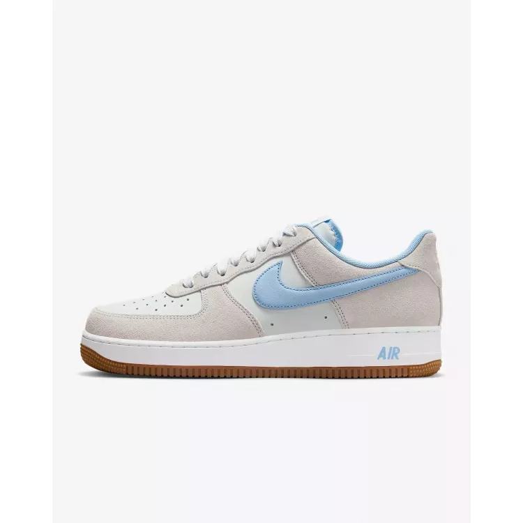 Nike Air Force 1 '07 LV8