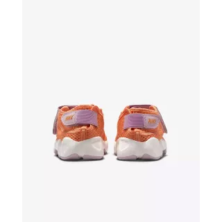 Nike Air Rift Couleur Abricot