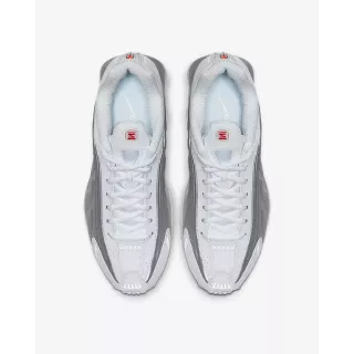 Nike Shox R4 Blanc/Metallic Silver Nike Shox R4 Blanc/Metallic Silver
