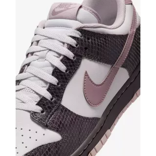 Nike Dunk Low SE "Medium Ash"
