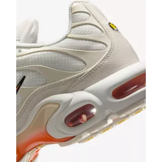 Nike Air Max Plus Safety Orange
