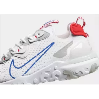 Nike REACT VISION