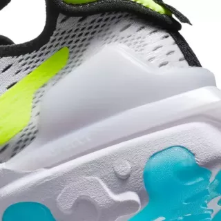 Nike REACT VISION
