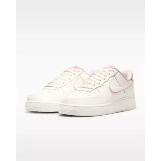 Nike Air Force 1 '07 Essential