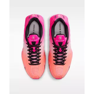 Nike Shox R4 Hyper Pink