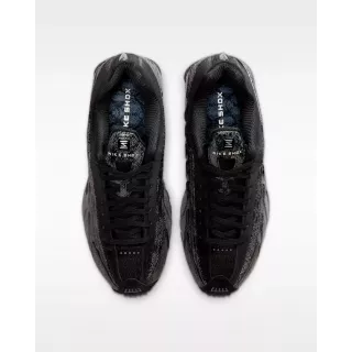Nike Shox R4 en peau de serpent noire