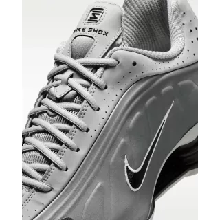 Nike Shox R4 "Light Smoke Grey"
