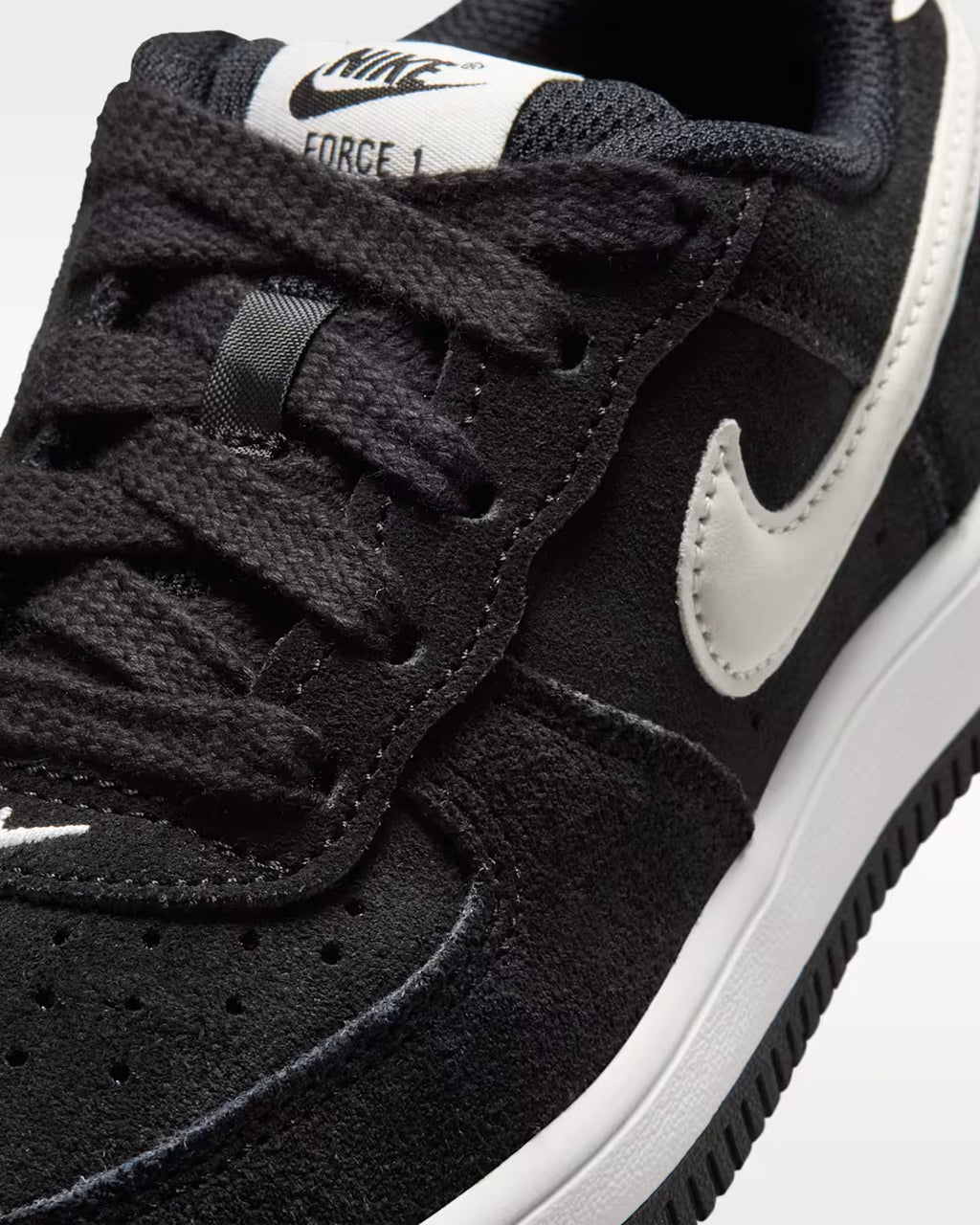 Nike Force 1 Low