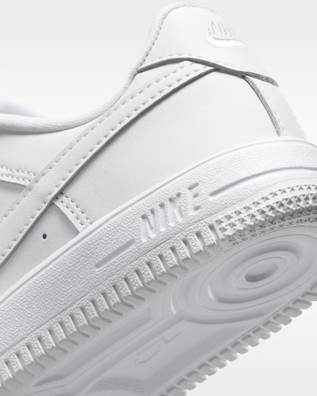 Nike Force 1 Low