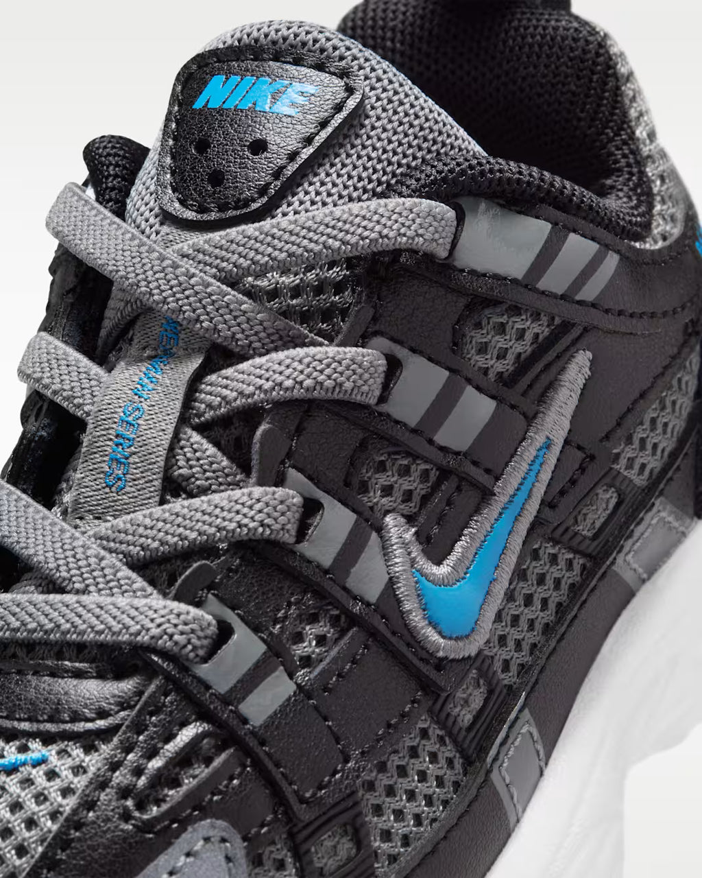 Nike P-6000