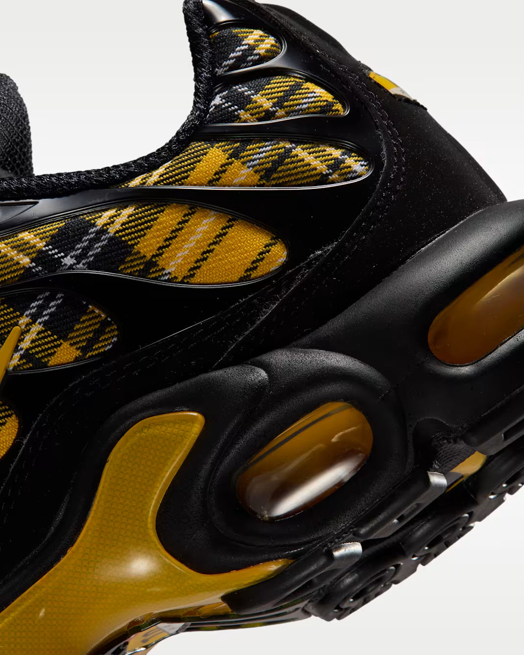 Nike Air Max Plus "Tartan Yellow"