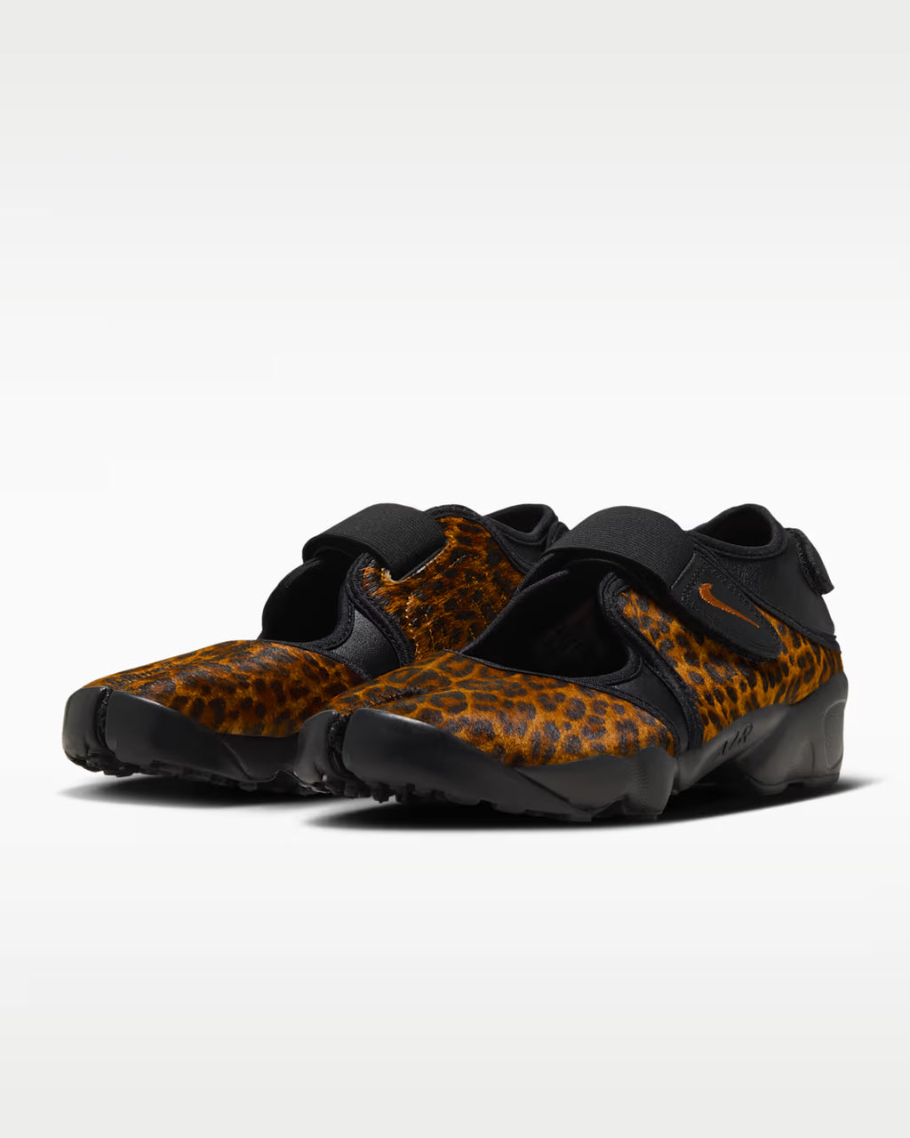 Nike Air Rift femme – Noir / Desert Ochre – IO4884-002