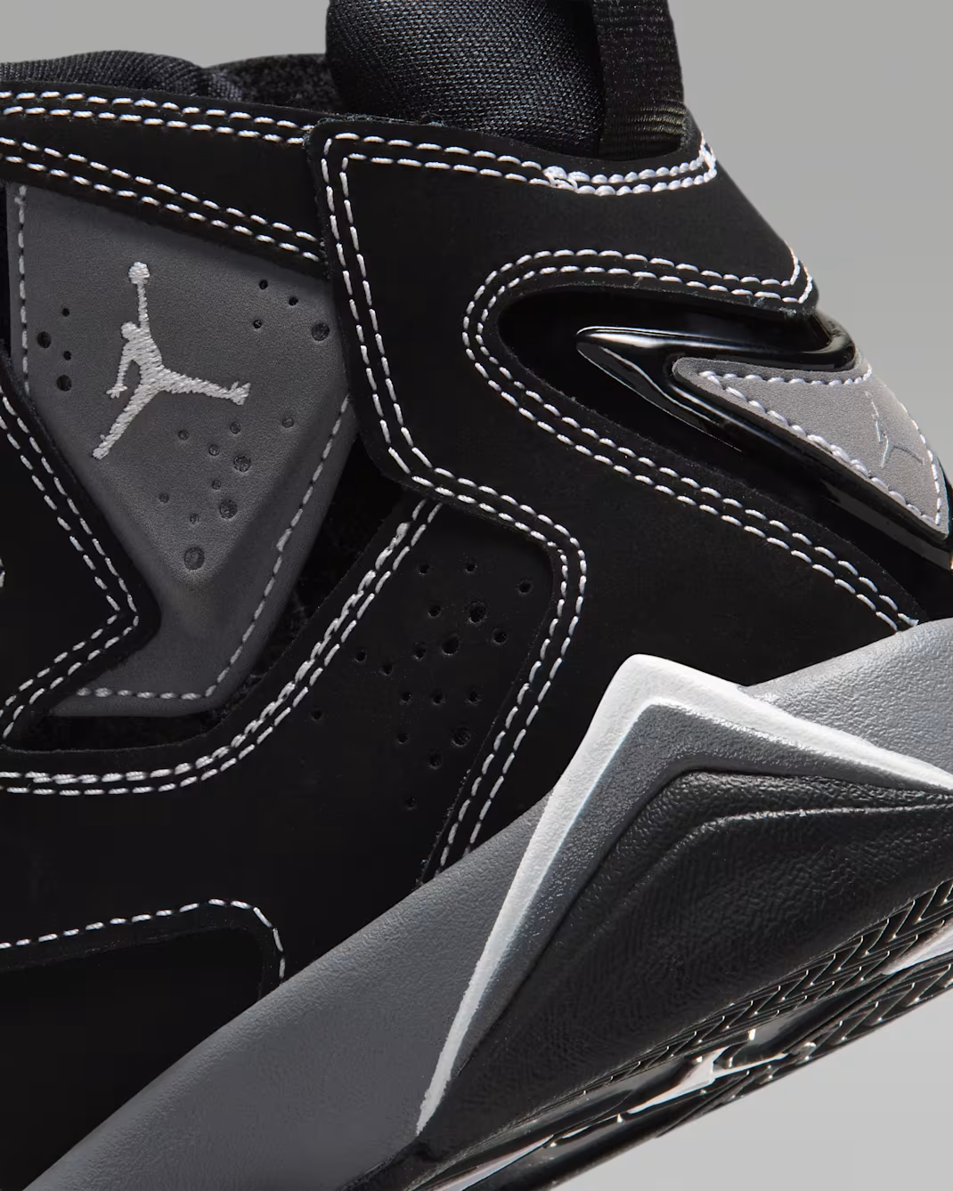 Jordan True Flight