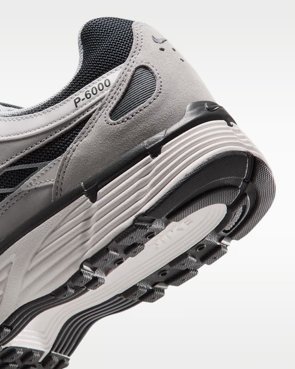 Nike P-6000
