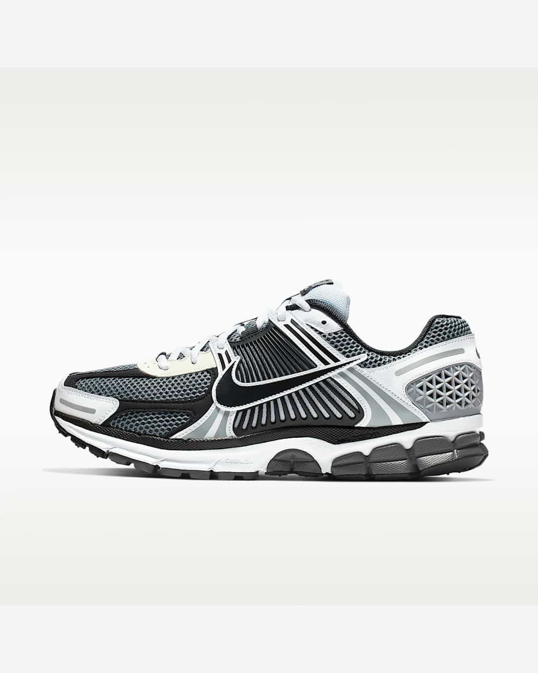 Nike Zoom Vomero 5 SE SP homme – Gris foncé / Blanc / Noir – vue 1