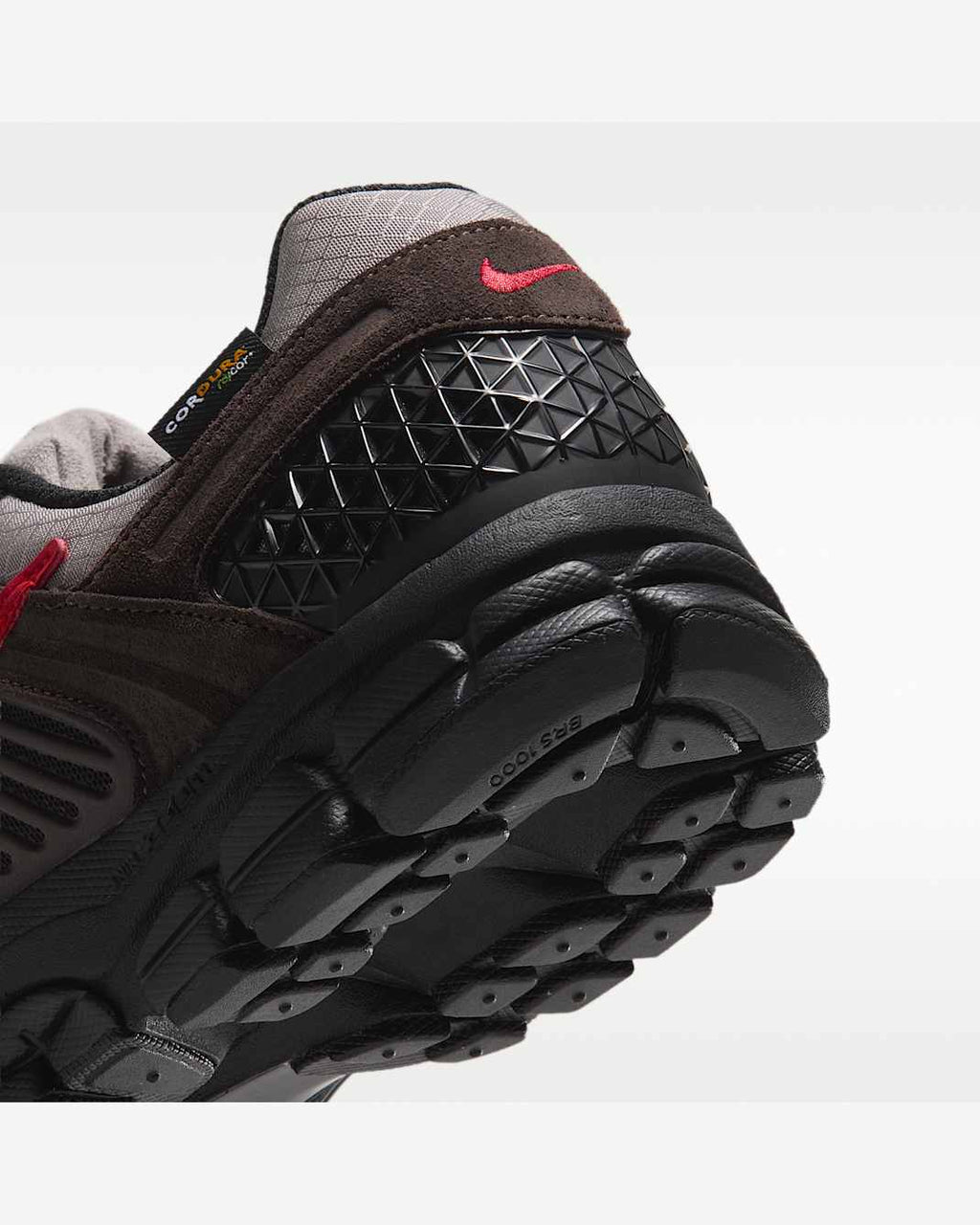 Nike Zoom Vomero 5 CORDURA® homme – Gris College Grey / Marron / Noir / Rouge – vue 8