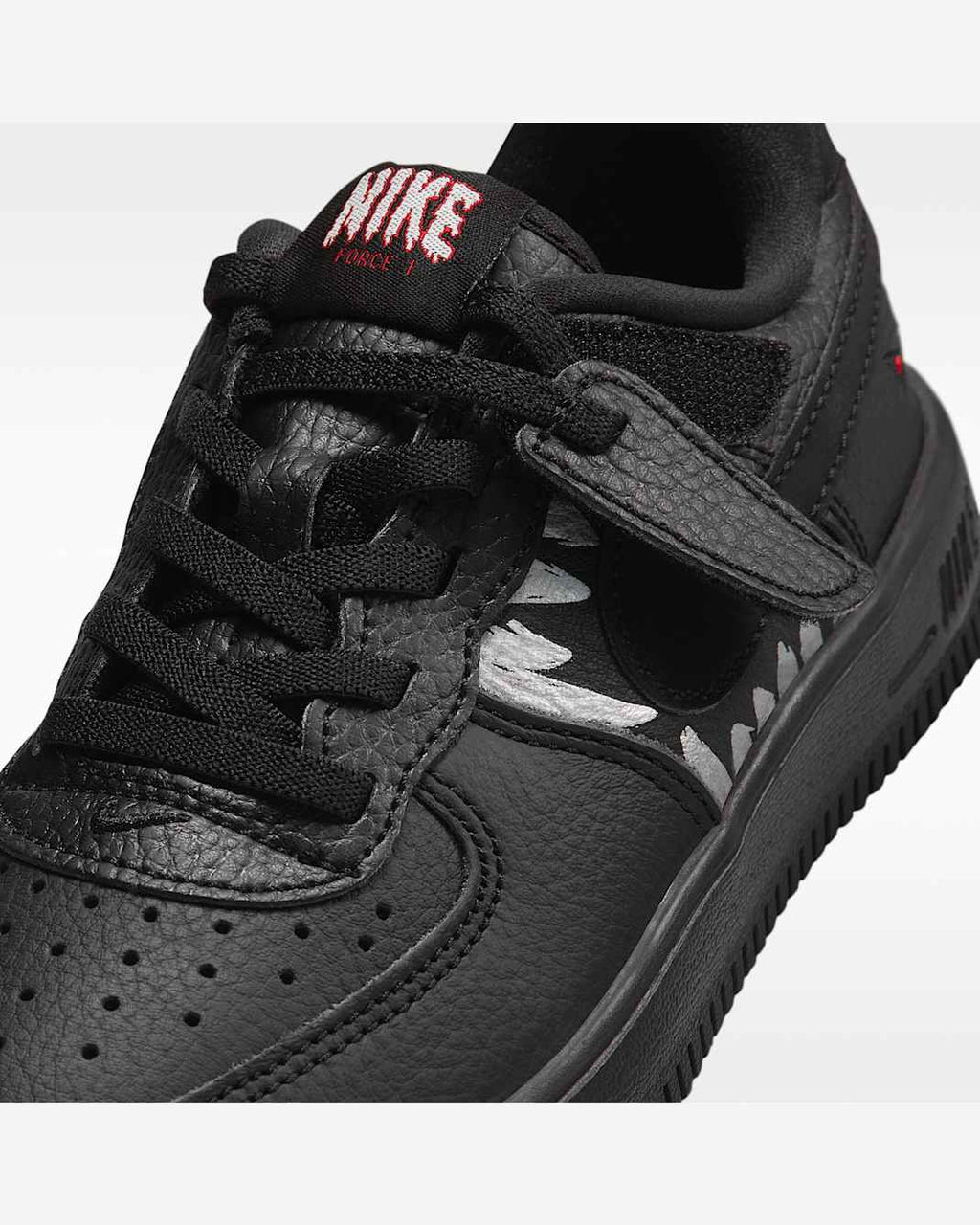 Nike Force 1 Low LV8 EasyOn enfant – Noir / Rouge / Argent métallisé – vue 7