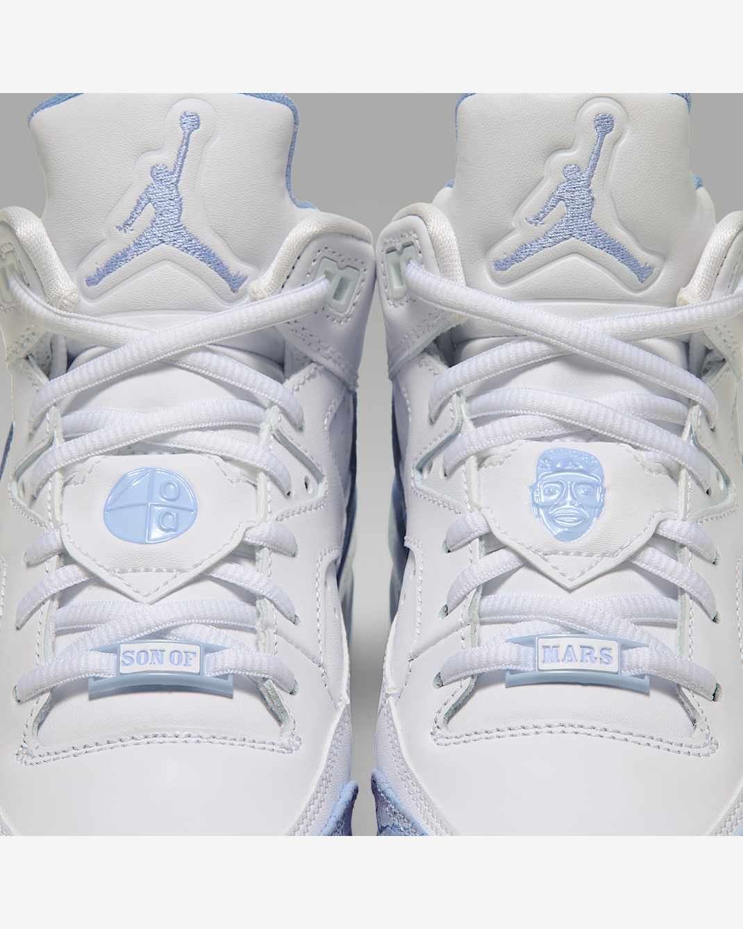 Jordan Son of Mars Low enfant – Blanc / Bleu Hydrogen Blue / Aluminum – vue 9