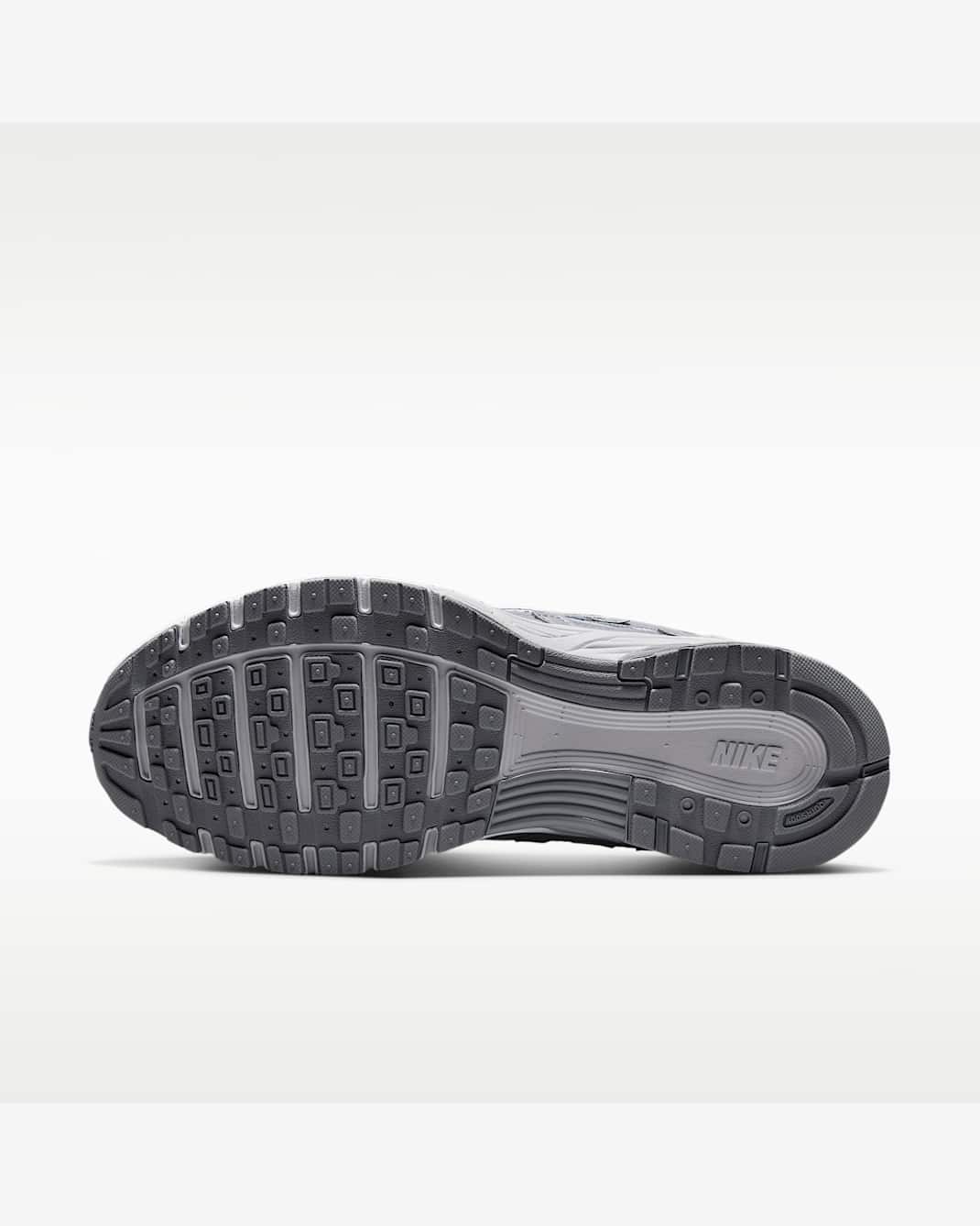Nike P-6000 femme – Gris Football Grey / Stealth / Blanc – vue 2