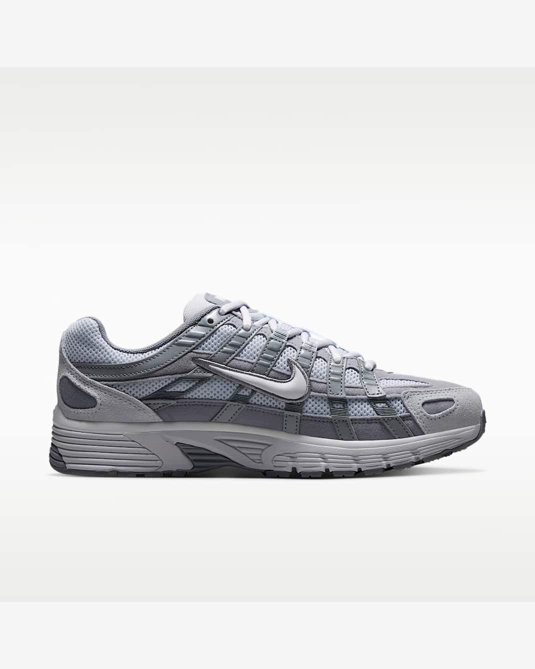 Nike P-6000 femme – Gris Football Grey / Stealth / Blanc – vue 3