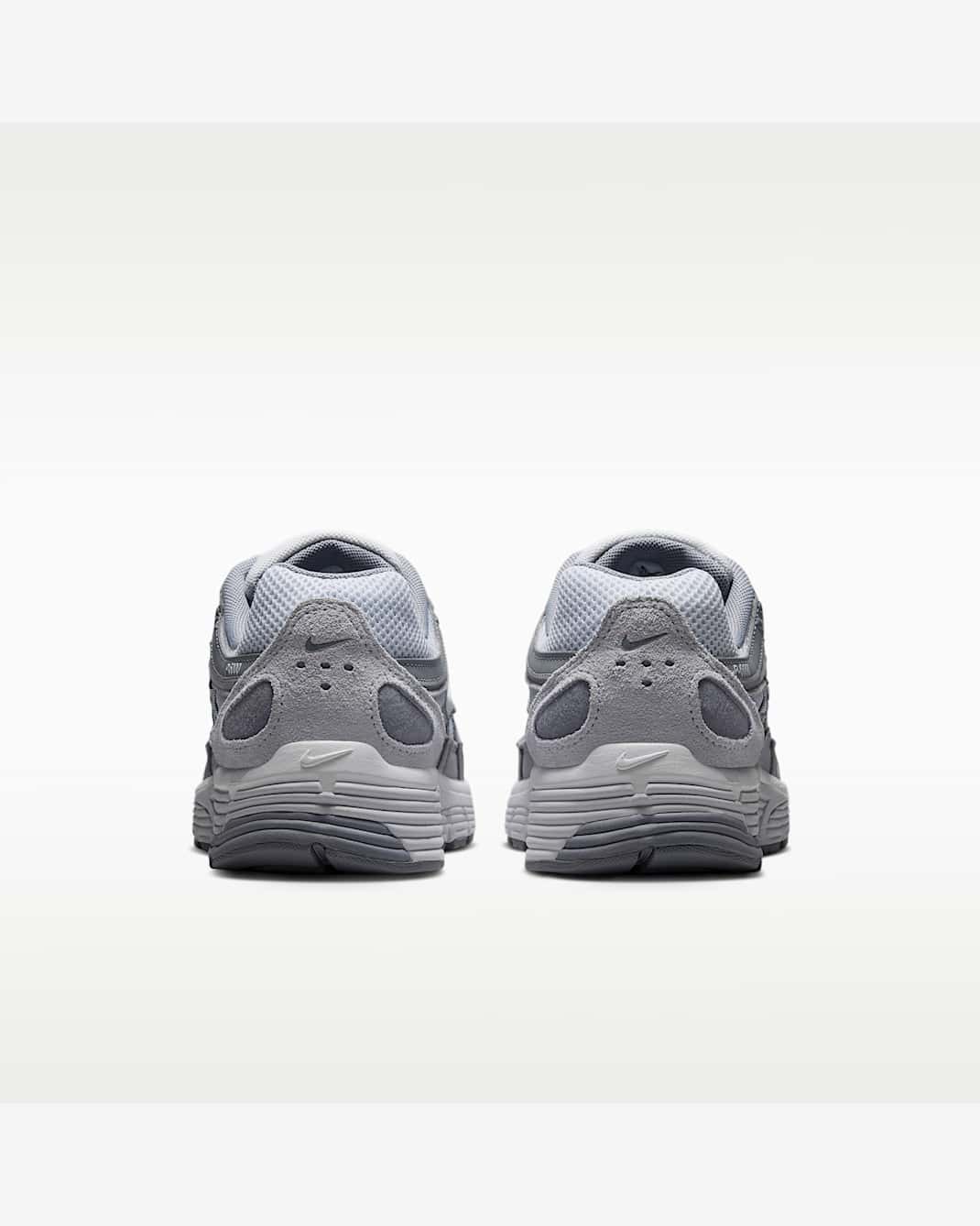 Nike P-6000 femme – Gris Football Grey / Stealth / Blanc – vue 6
